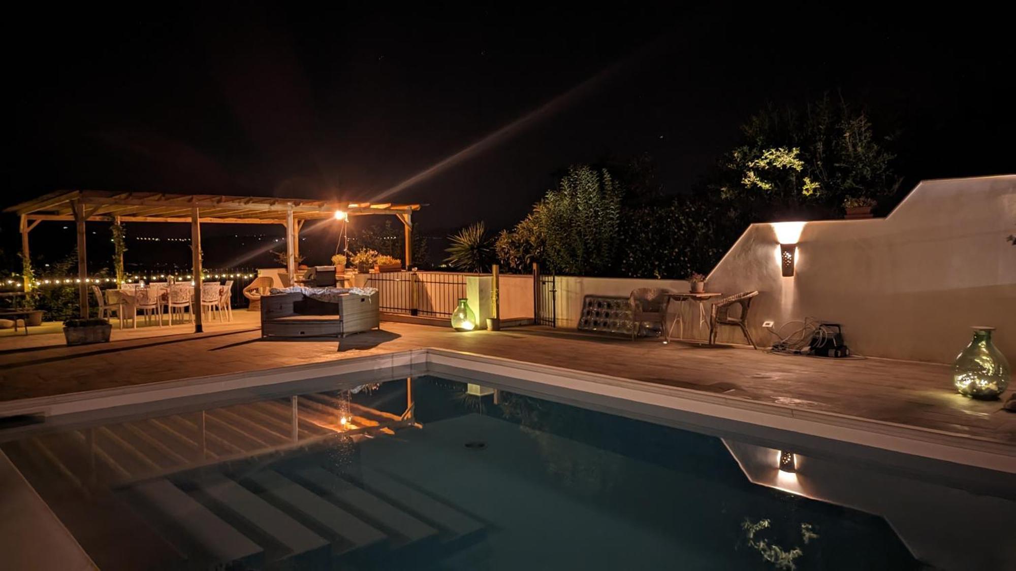 Bed And Breakfast La Pecora Rosa 산토메로 외부 사진